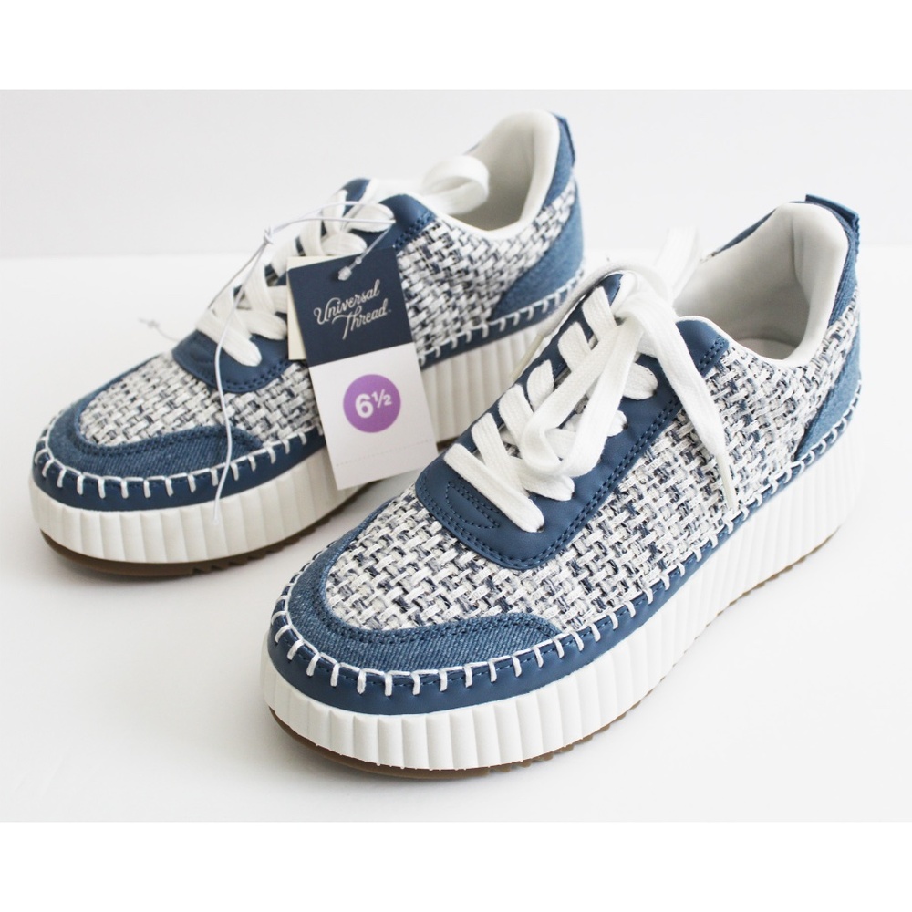 NWT Universal Thread Persephone sneakers